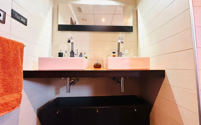 Resale - Apartment -
Torrevieja - Estacion De Autobuses