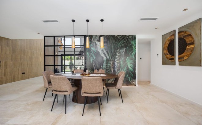 Herverkoop - Villa -
Torrevieja - Costa Blanca