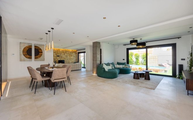 Herverkoop - Villa -
Torrevieja - Costa Blanca