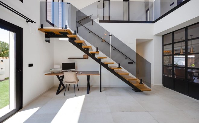 Herverkoop - Villa -
Torrevieja - Costa Blanca