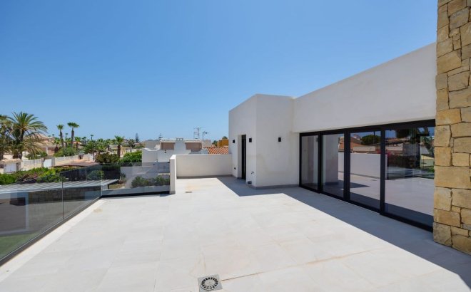 Herverkoop - Villa -
Torrevieja - Costa Blanca