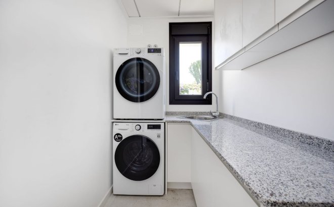 Herverkoop - Villa -
Torrevieja - Costa Blanca