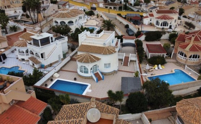 Resale - Villa -
Rojales - Inland