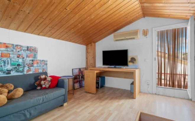 Resale - Villa -
Rojales - Ciudad Quesada