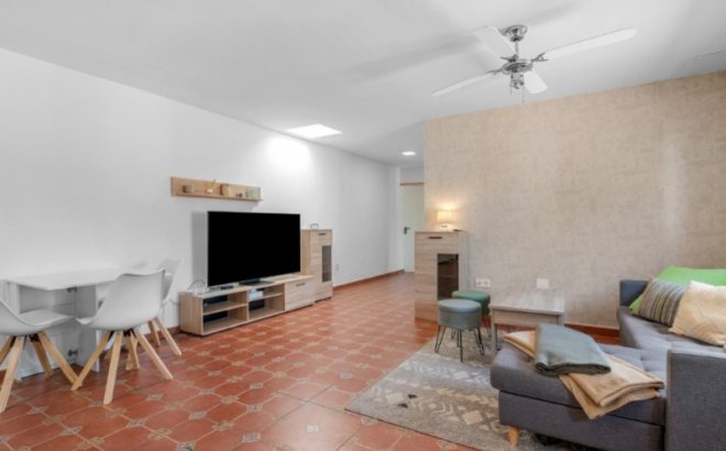 Resale - Villa -
Rojales - Ciudad Quesada