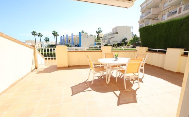 Revente - Appartement -
Orihuela Costa - Costa Blanca