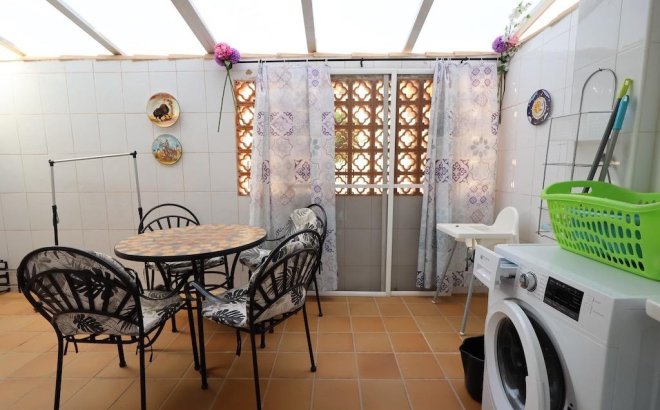 Revente - Appartement -
Orihuela Costa - Costa Blanca