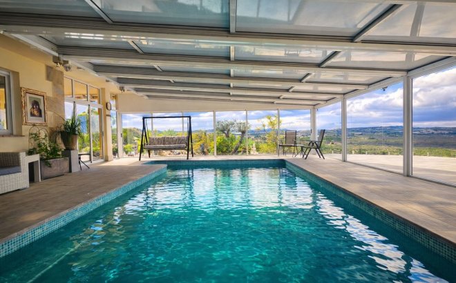 Resale - Villa -
Torremendo - Costa Blanca