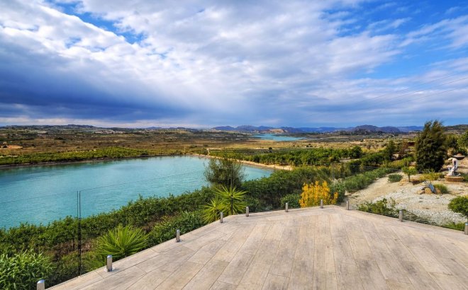 Resale - Villa -
Torremendo - Costa Blanca