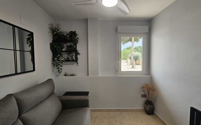 Resale - Villa -
Torremendo - Costa Blanca