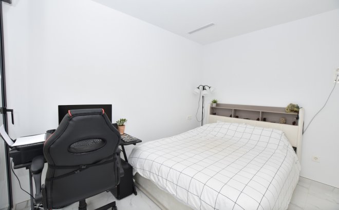 Resale - Villa -
Los Montesinos - Costa Blanca