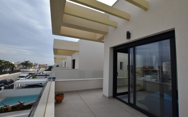 Resale - Villa -
Los Montesinos - Costa Blanca