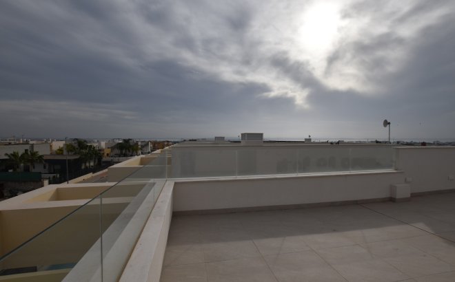 Resale - Villa -
Los Montesinos - Costa Blanca