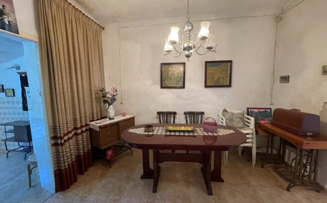 Resale - Villa -
Benijofar - Costa Blanca