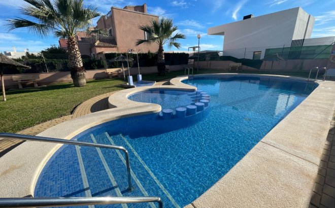 Resale - Town House -
Los Montesinos - Costa Blanca