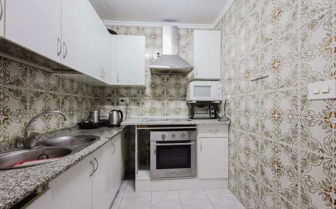 Resale - Apartment -
Torrevieja - Costa Blanca