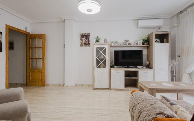 Revente - Appartement -
Torrevieja - Costa Blanca