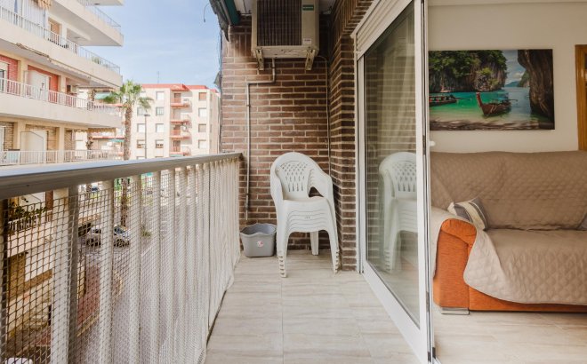 Revente - Appartement -
Torrevieja - Costa Blanca