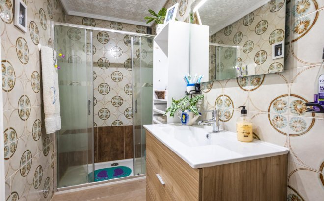 Resale - Apartment -
Torrevieja - Costa Blanca