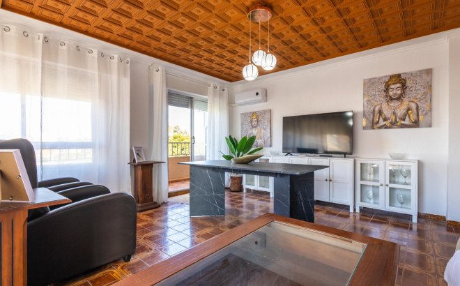 Resale - Apartment -
Torrevieja - Costa Blanca