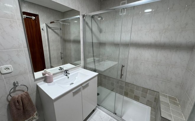 Resale - Apartment -
San Miguel de Salinas - Inland