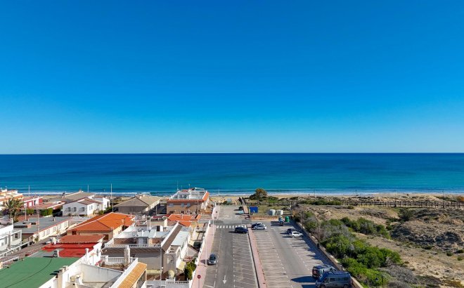 Resale - Bungalow -
Torrevieja - Costa Blanca