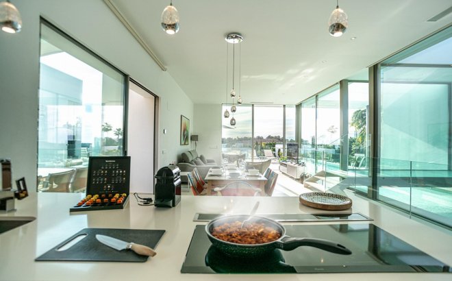 Resale - Villa -
Orihuela Costa - Costa Blanca