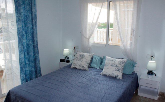 Resale - Villa -
Torre de la Horadada - Costa Blanca