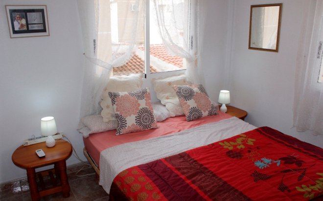 Resale - Villa -
Torre de la Horadada - Costa Blanca