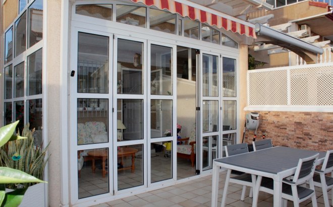 Resale - Villa -
Torre de la Horadada - Costa Blanca