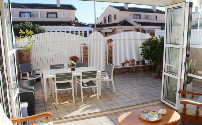 Resale - Villa -
Torre de la Horadada - Costa Blanca