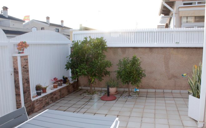 Resale - Villa -
Torre de la Horadada - Costa Blanca