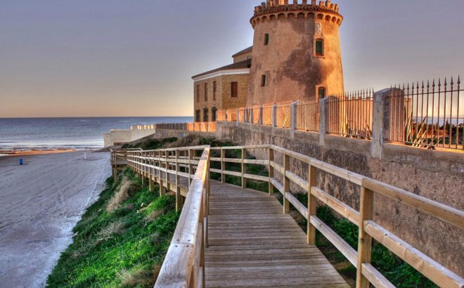 Resale - Villa -
Torre de la Horadada - Costa Blanca