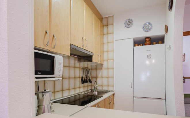 Resale - Bungalow -
Torrevieja - Costa Blanca