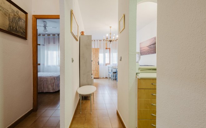 Resale - Bungalow -
Torrevieja - Costa Blanca