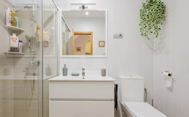 Resale - Bungalow -
Torrevieja - Costa Blanca