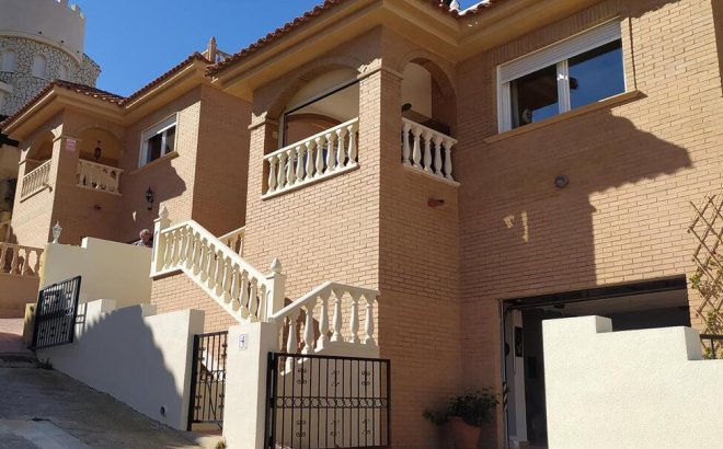 Resale - Villa -
Ciudad Quesada - Costa Blanca