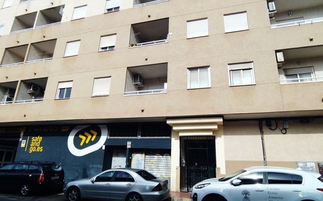 Revente - Appartement -
Torrevieja - CASCO URBANO