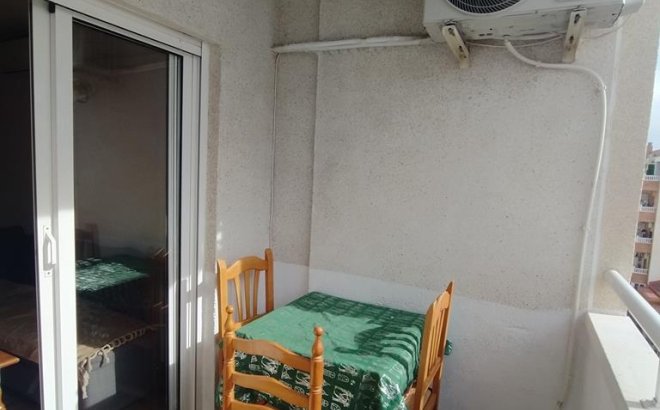 Revente - Appartement -
Torrevieja - CASCO URBANO