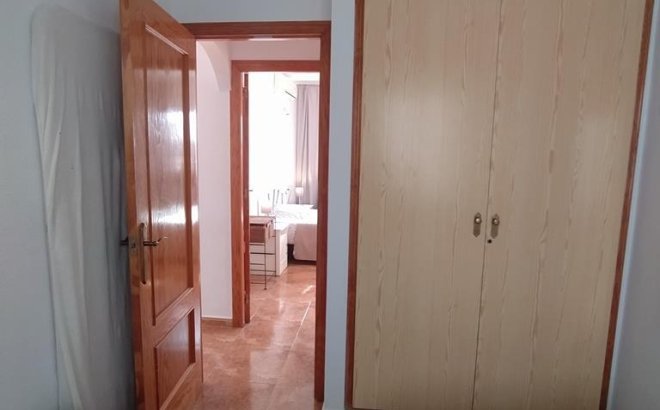 Revente - Appartement -
Torrevieja - CASCO URBANO
