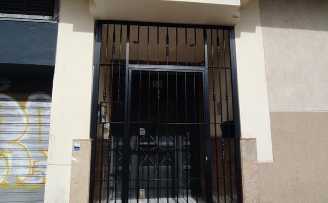 Revente - Appartement -
Torrevieja - CASCO URBANO