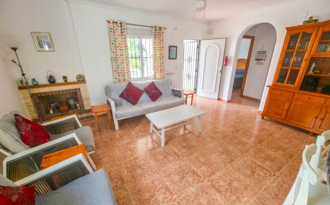 Revente - Villa -
Torrevieja - Costa Blanca