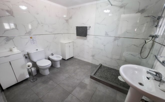 Revente - Villa -
Torrevieja - Costa Blanca