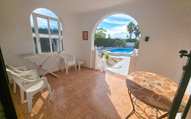 Revente - Villa -
Torrevieja - Costa Blanca