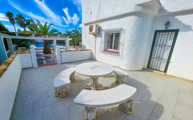 Revente - Villa -
Torrevieja - Costa Blanca