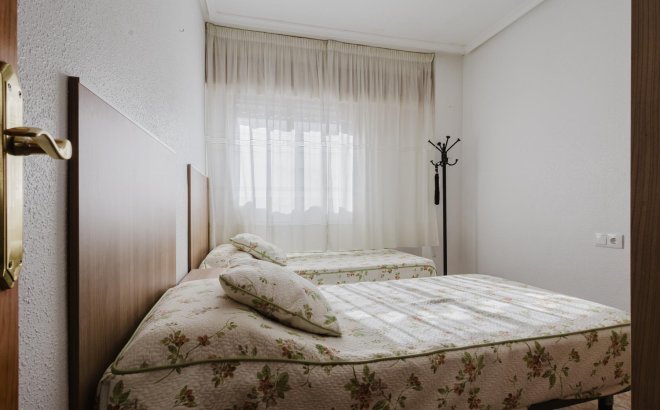 Herverkoop - Appartement -
Torrevieja - Costa Blanca