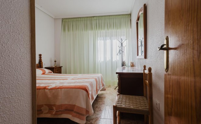 Herverkoop - Appartement -
Torrevieja - Costa Blanca