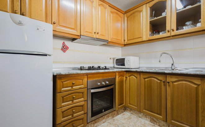 Herverkoop - Appartement -
Torrevieja - Costa Blanca