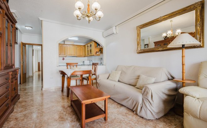 Herverkoop - Appartement -
Torrevieja - Costa Blanca