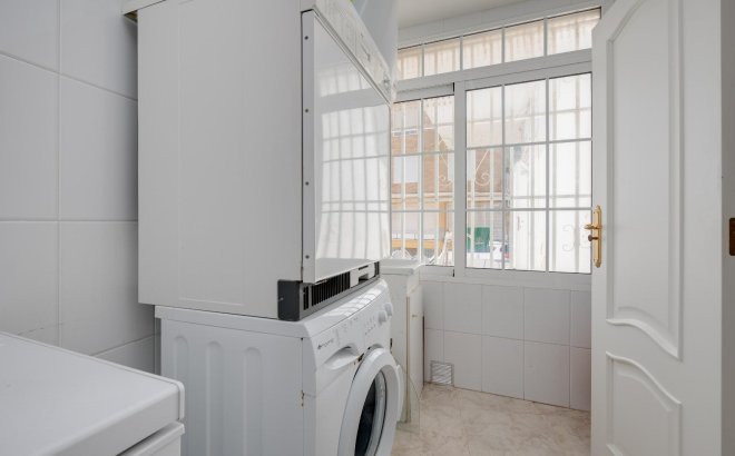 Revente - Appartement -
Torrevieja - Costa Blanca